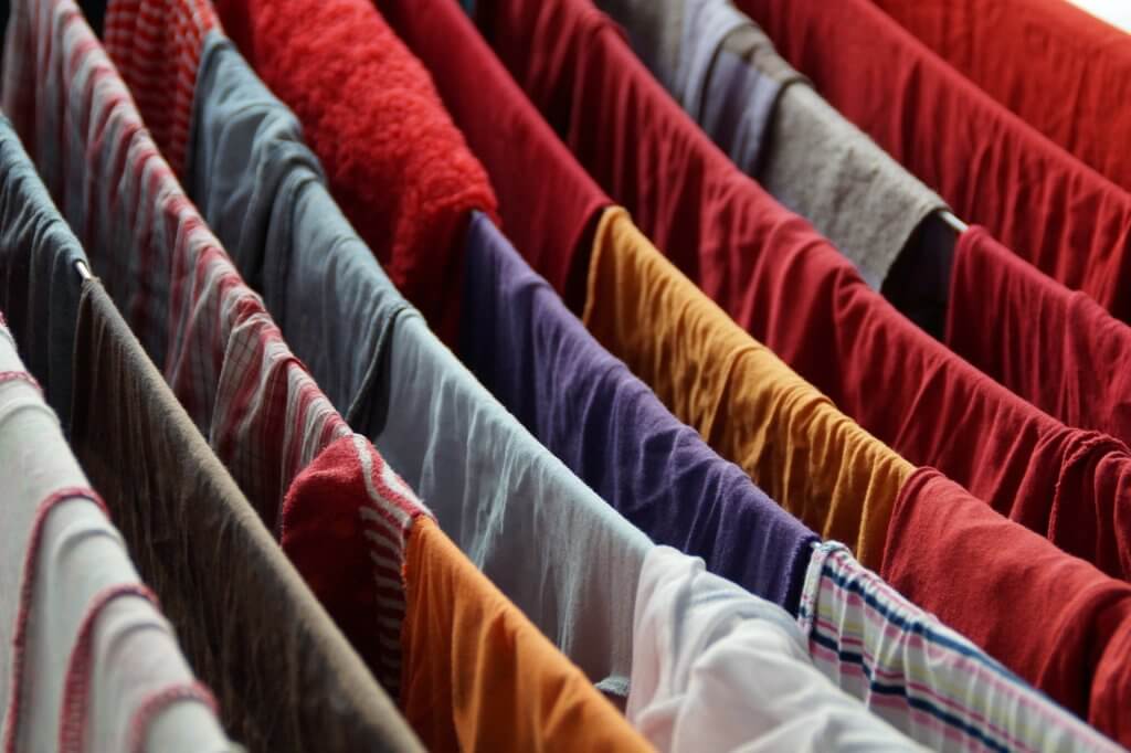 Bei zwischenzeitlich höherem Wäscheaufkommen kann es durch das geringere Fassungsvermögen bei mini Trocknern mal eng werden.